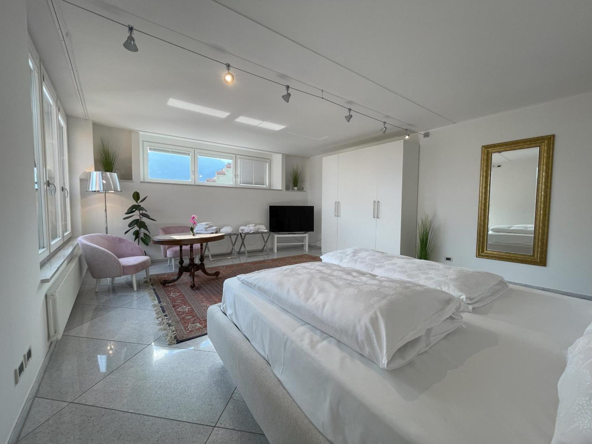 Artist House Daire Merano Dış mekan fotoğraf